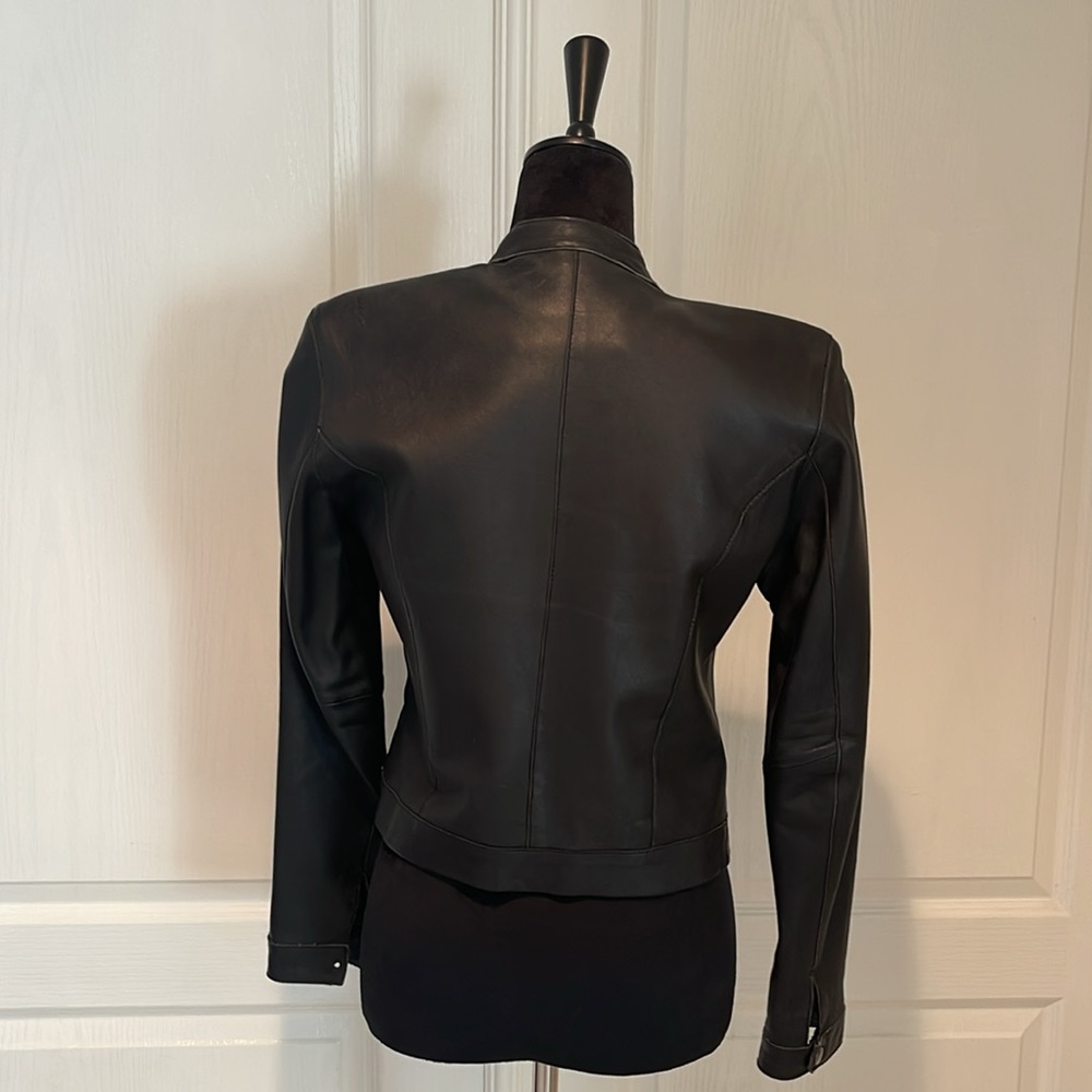 Leather jacket - Picture 2 of 7